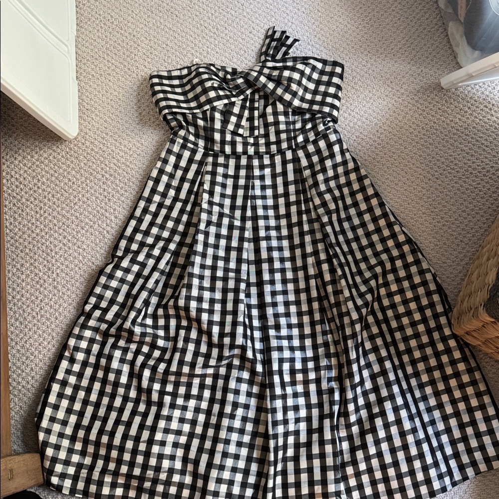 1901 Black and White Strapless Dress